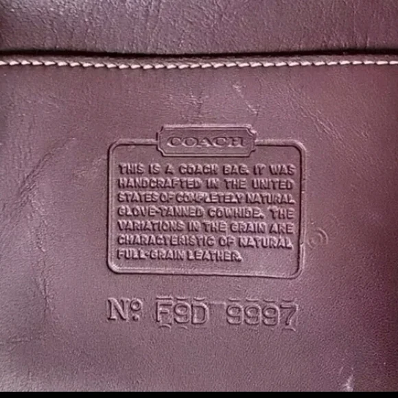 Sold!! Vintage Coach Legacy Small Zip Crossbody Shoulder Bag 9997 (Currant) - Picture 14 of 14